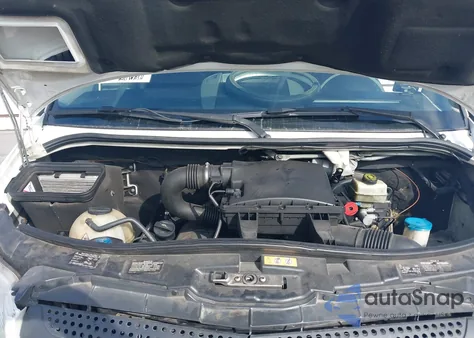 2017 Mercedes-Benz Sprinter 2500 High Roof V6 z USA, uszkodzony, nr VIN WD3PE8CD6HP533481